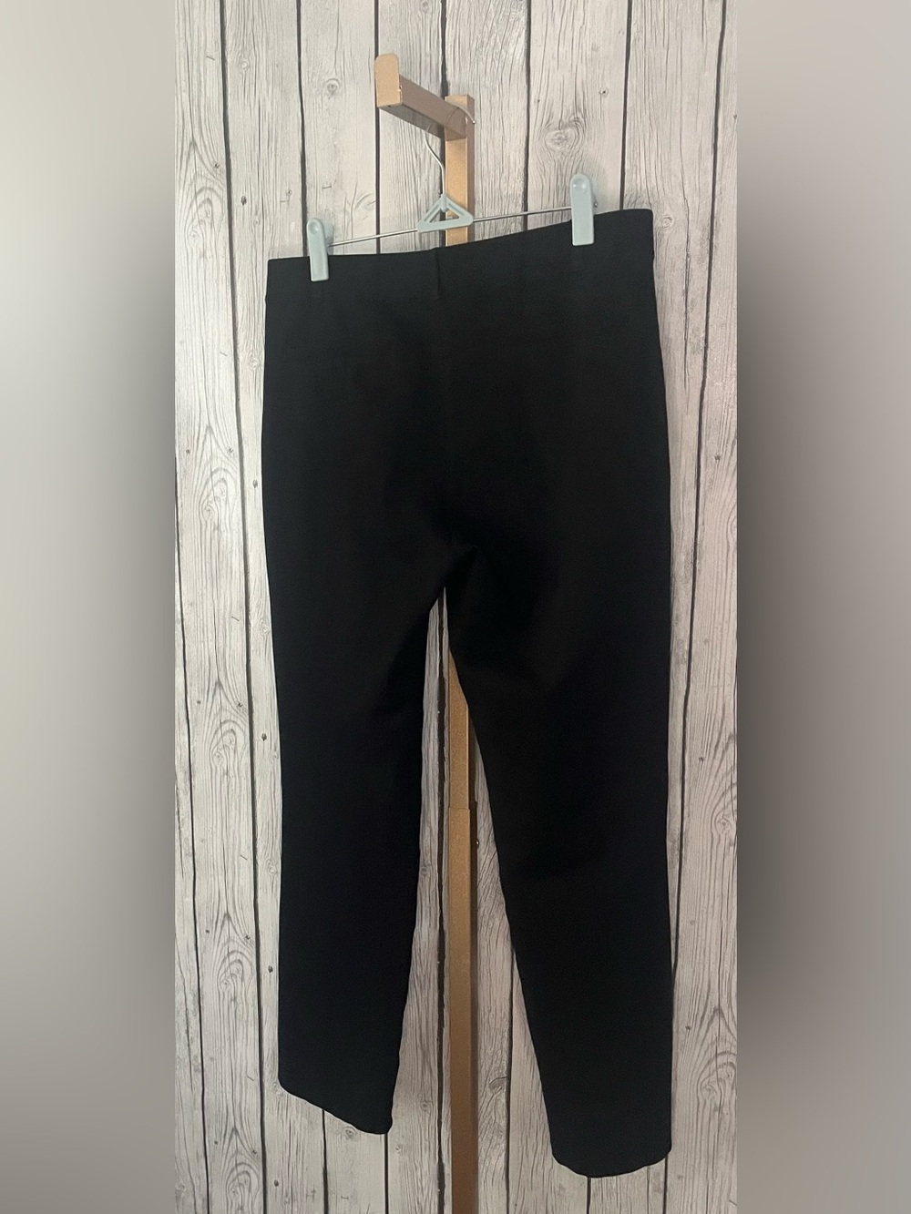 Quince Ultra-Stretch Ponte Straight Leg Pants Black Womens Size Large L Pull On - Picture 3 of 7